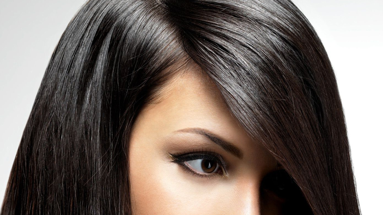 How to Get Jet Black Hair – Is it the right color tone for you